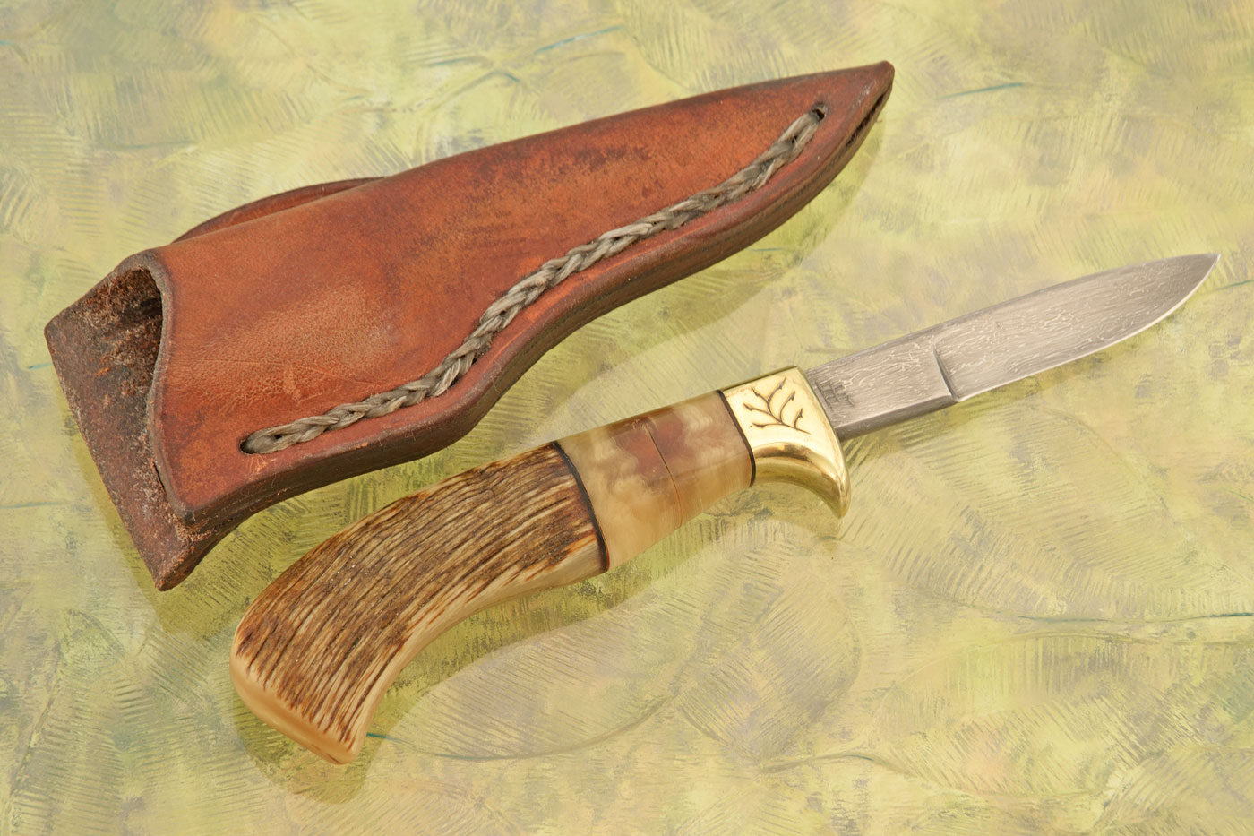 Damascus Pronghorn (2-3/4 in.) with Sheep Horn