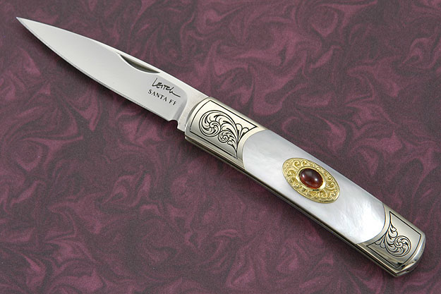 Engraved Acero with Mother of Pearl and Garnet