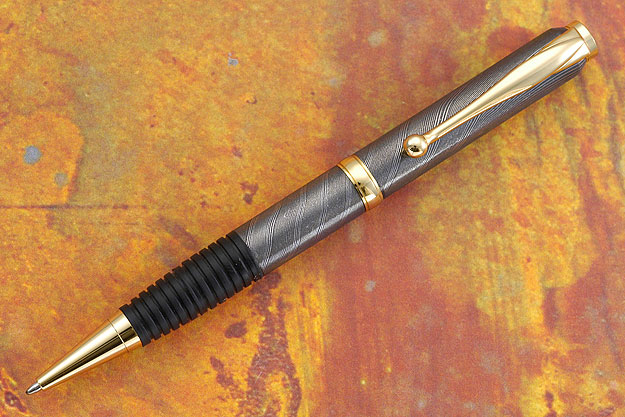 Damascus Pen with Gold Plate Fittings