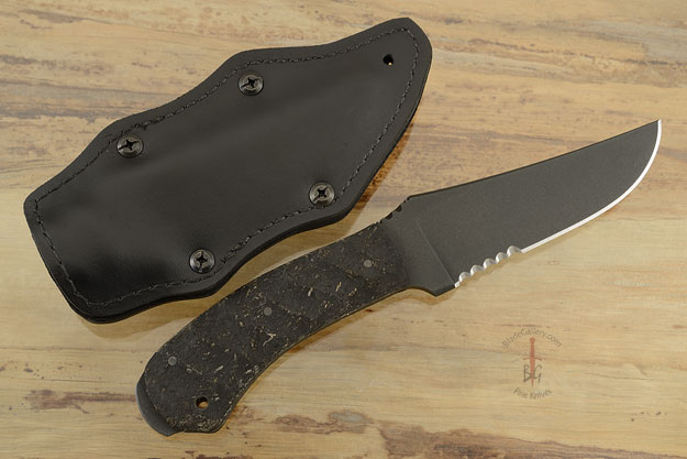 Crusher Belt Knife with Sculpted Rubber, Serrations