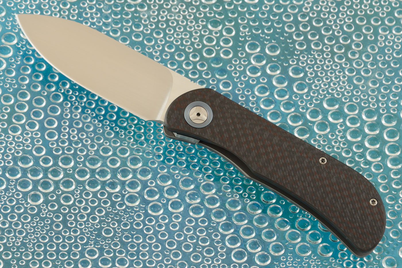 EXK CFL Front Flipper - Red/Black Carbon Fiber, Satin Finished Drop Point