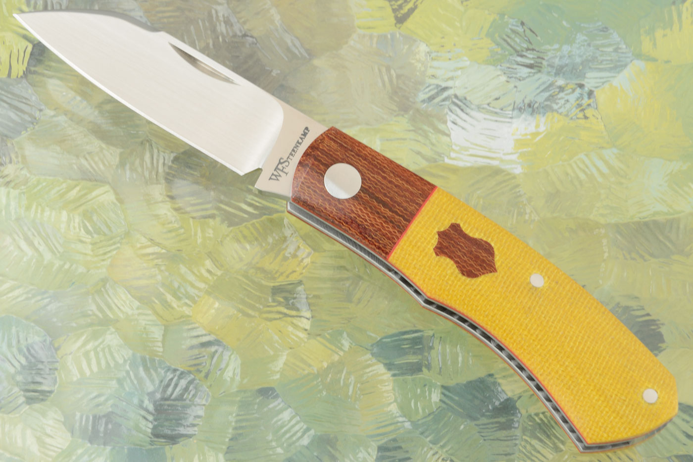 Dino Slipjoint with Yellow and Natural Micarta