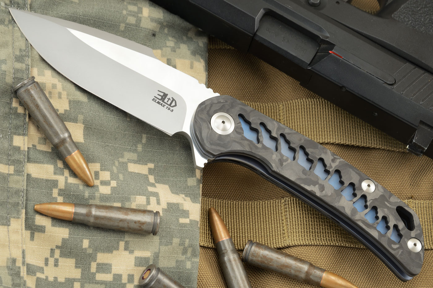 T3 Flipper - Vertebrae with Marble Carbon Fiber (Ceramic IKBS)