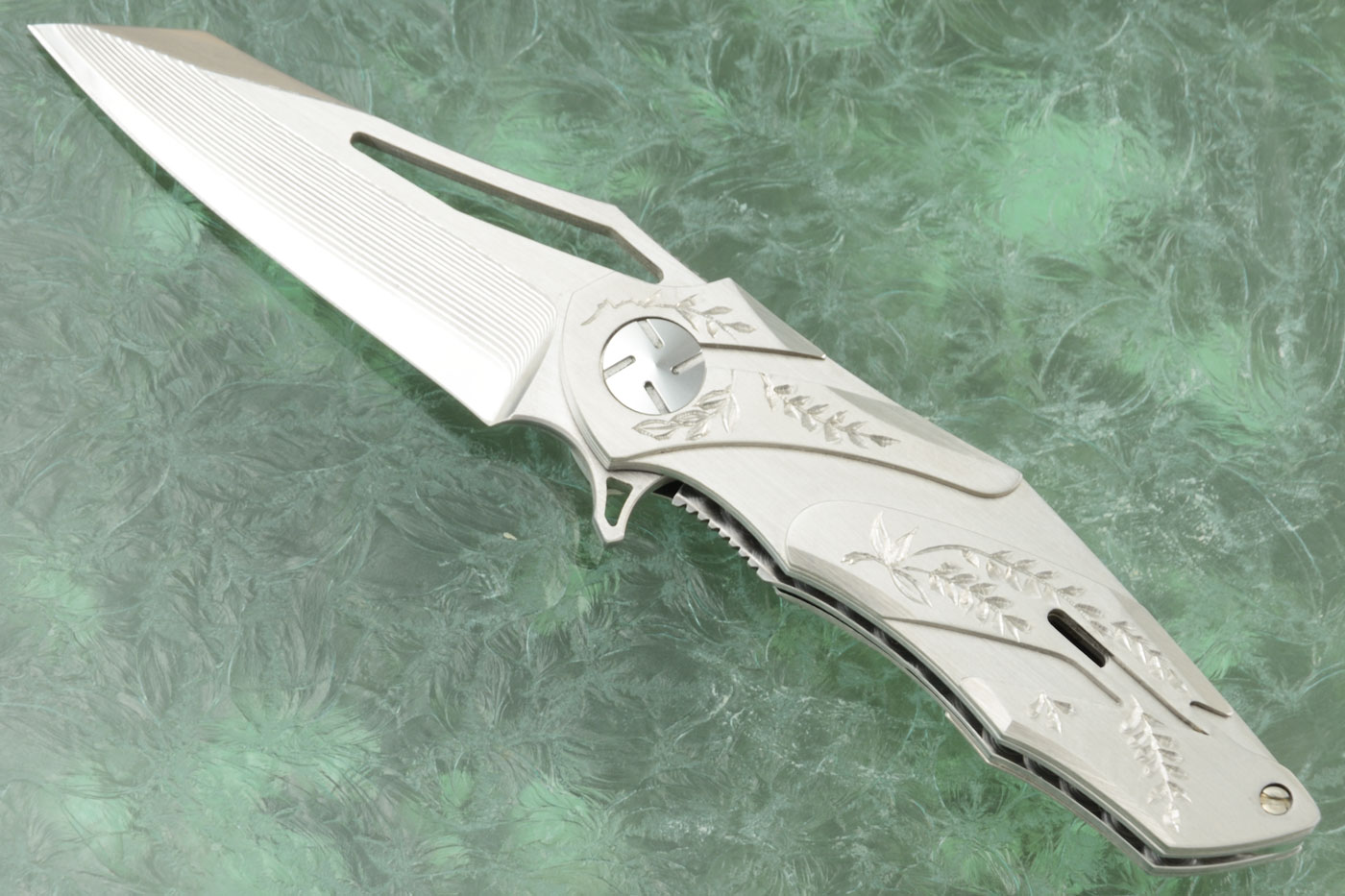 Engraved Kisaragi Flipper with San Mai Damascus