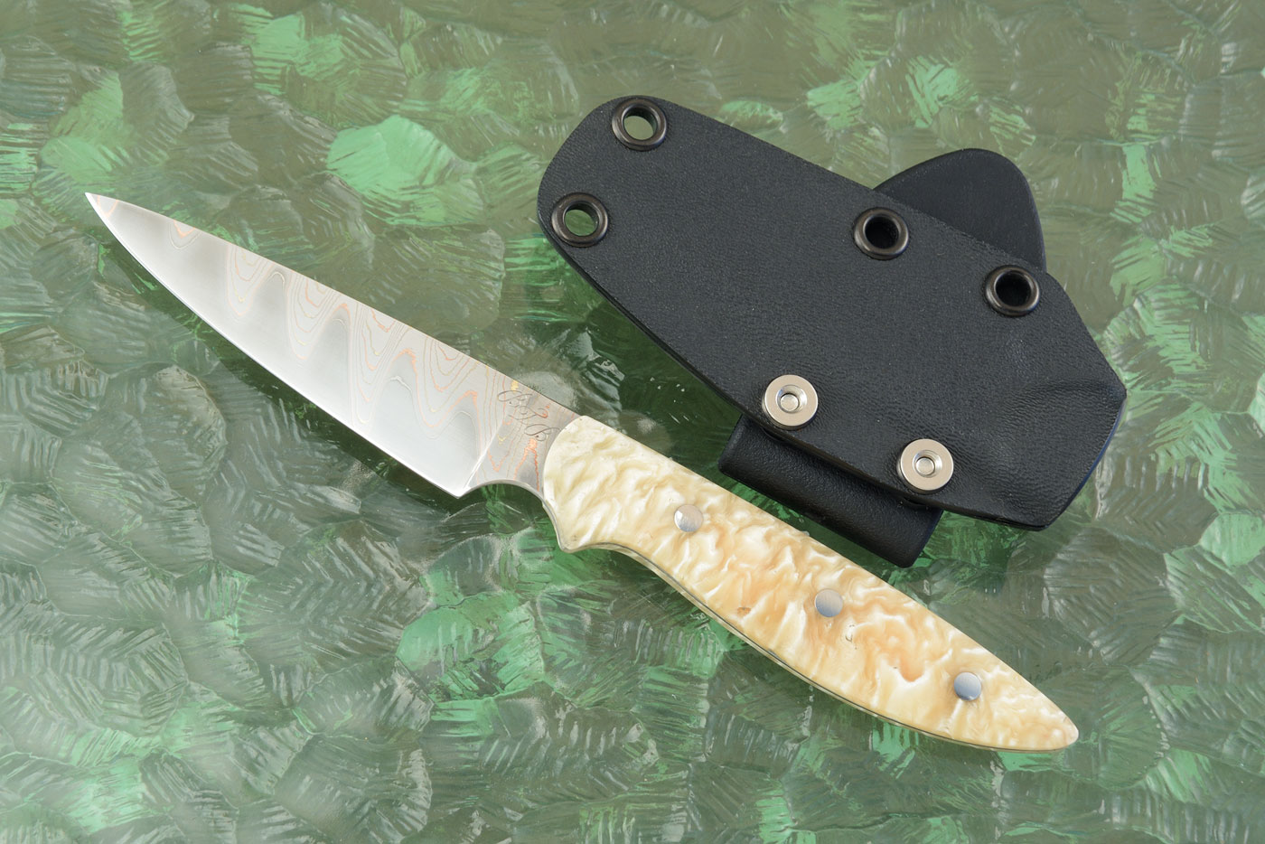 Forged Tactical EDC Utility with Yu-Shoku and Muskox Horn