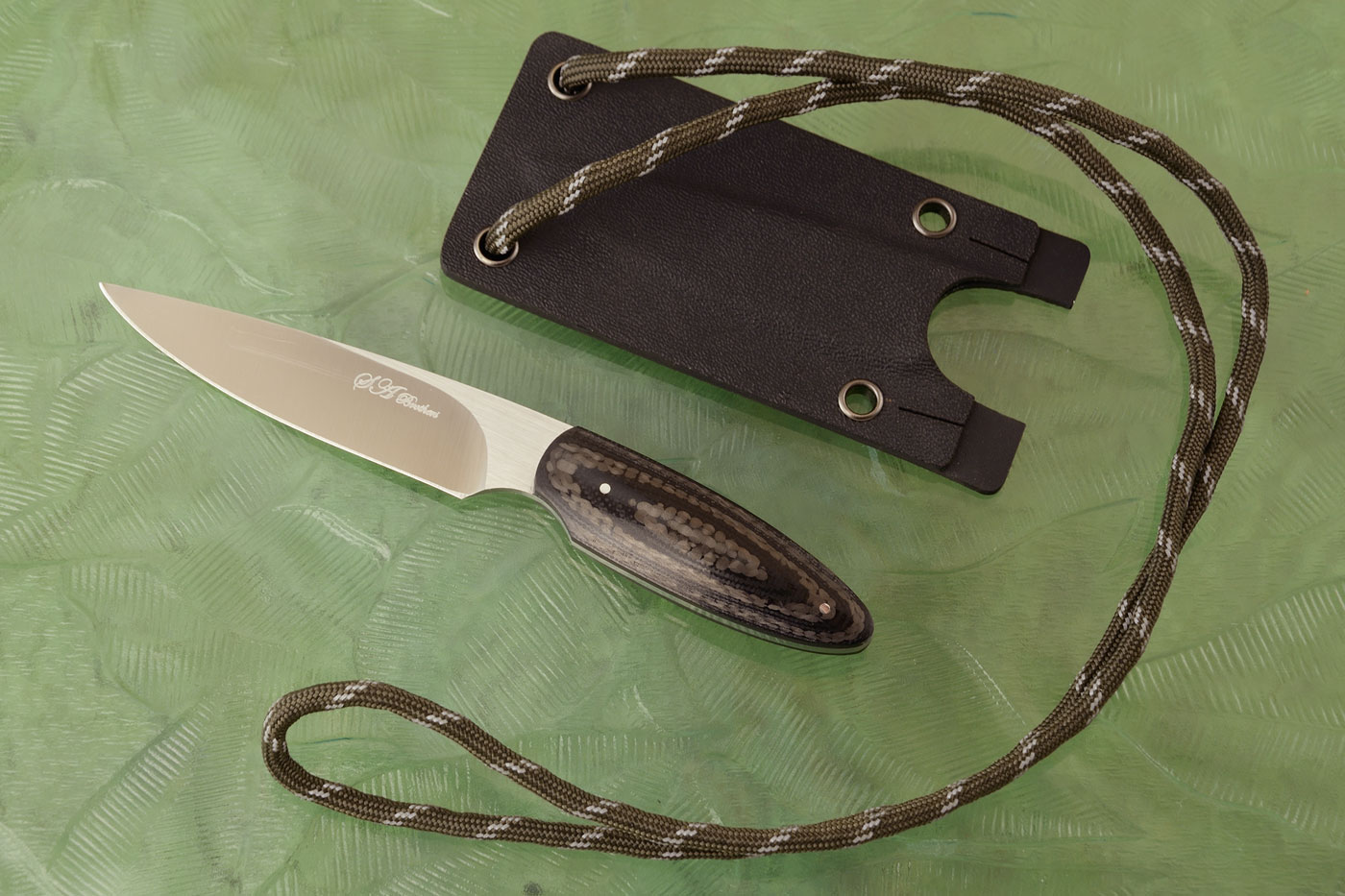 Neck Knife with Stacked Carbon Fiber