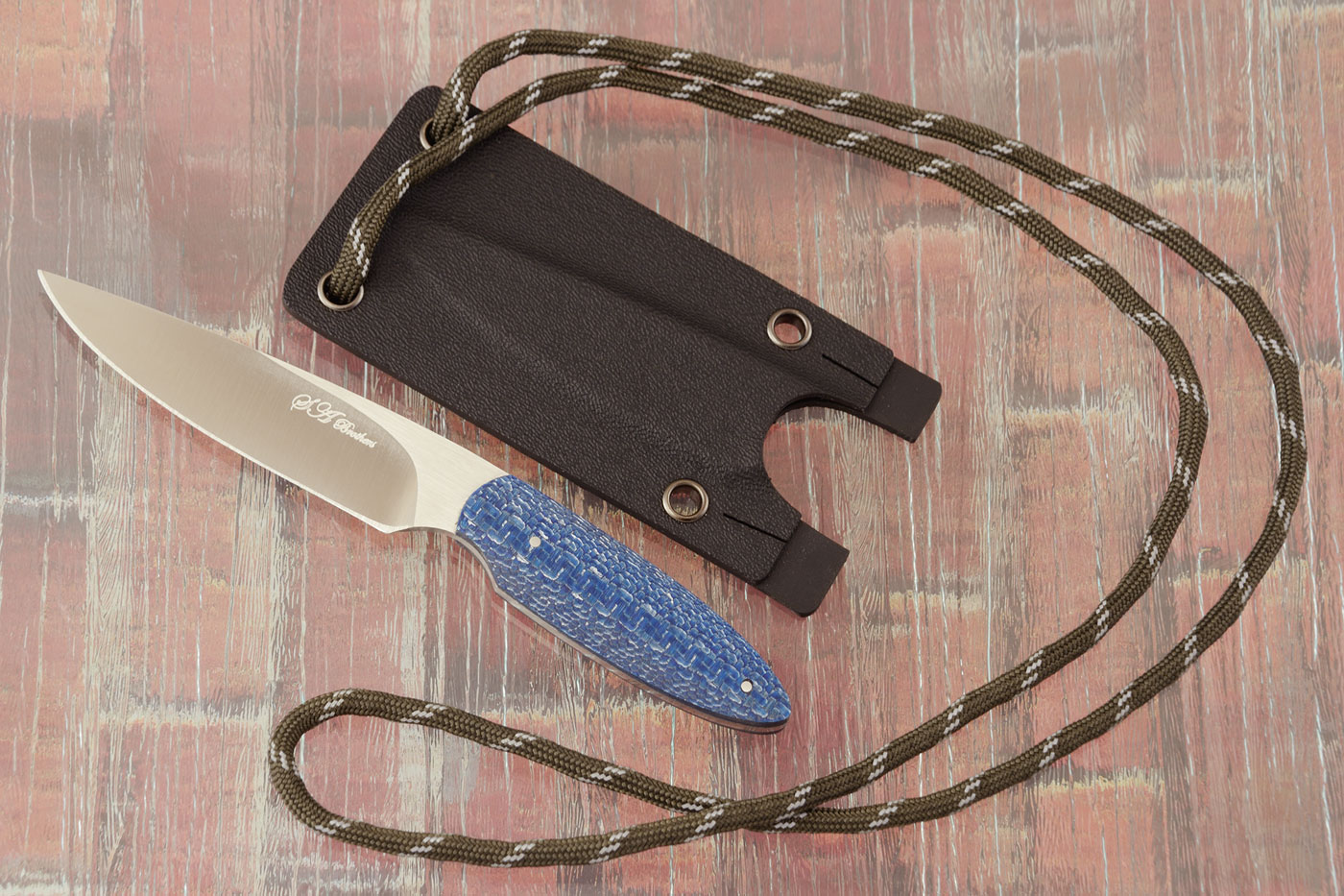 Neck Knife with Blue Twill