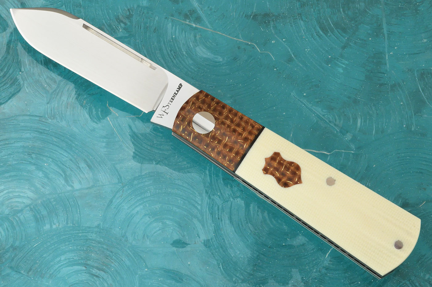 Barlow Slipjoint with Ivory G10 and Thunderstorm Kevlar