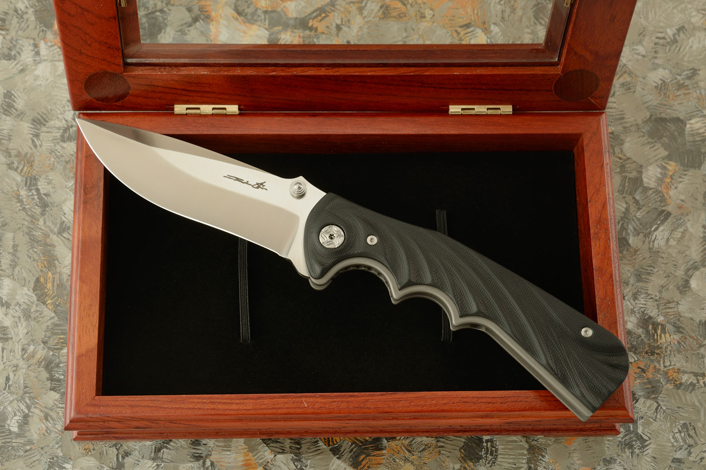 Spicy Tighe Assisted Action Folder with Sculpted Black G10 - BG42