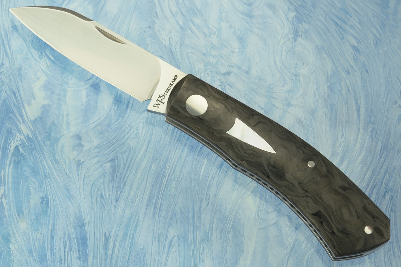 Dino Slipjoint with Marble Carbon Fiber and Whitelip Mother of Pearl - RWL-34