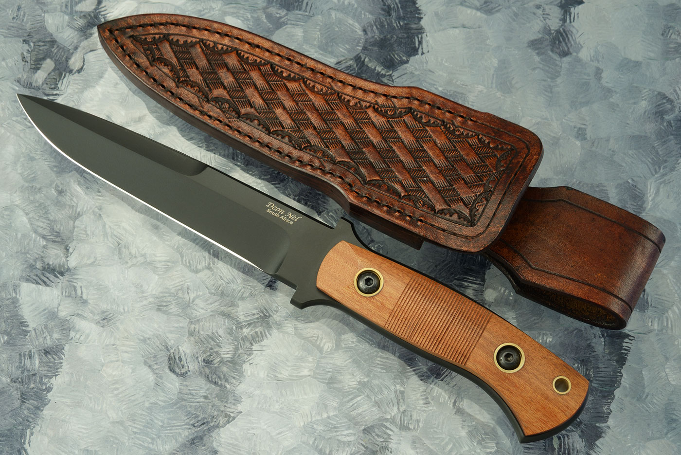 TAC1 Survival Knife with Mopane