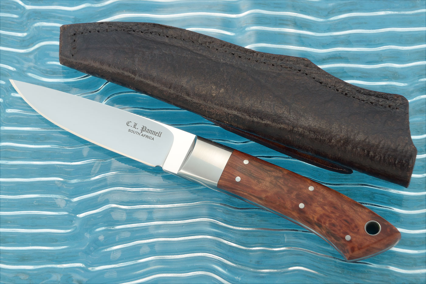 Drop Point Utility with Broom Karee