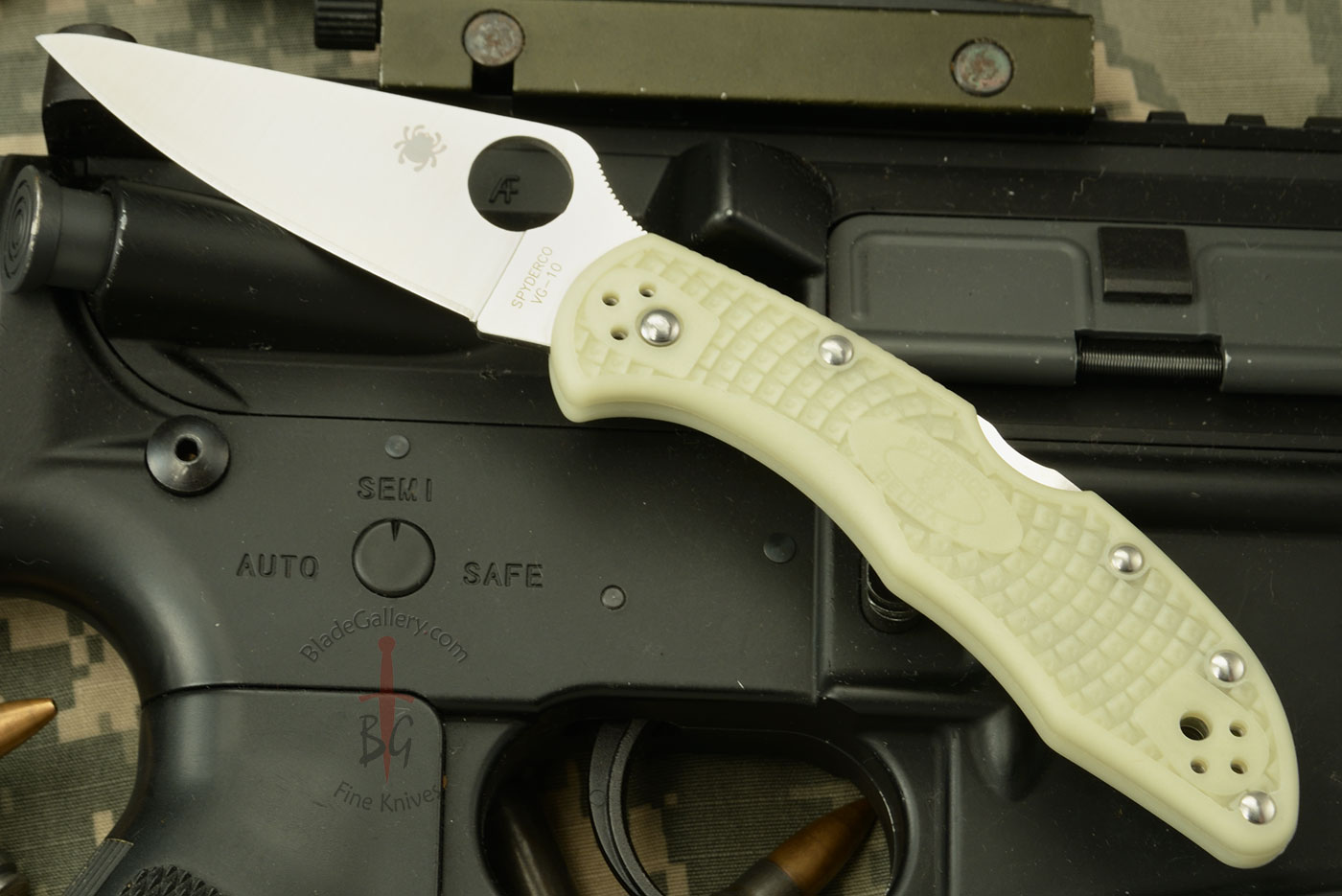 Delica 4 with VG10 and Glow in the Dark FRN (C11FPGITD)