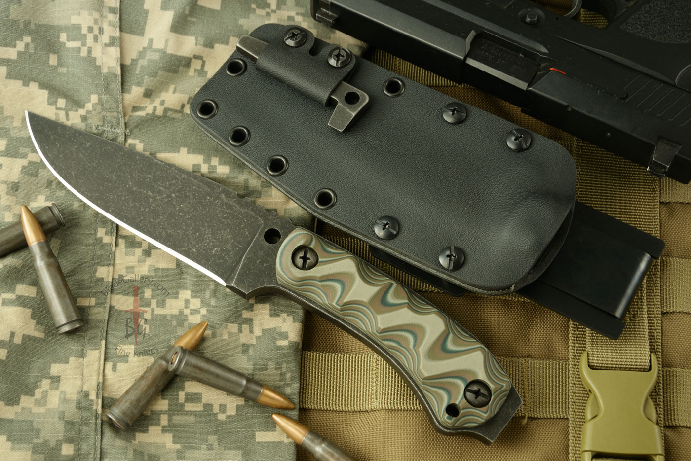 Survival Striker with Sculpted Camouflage G10