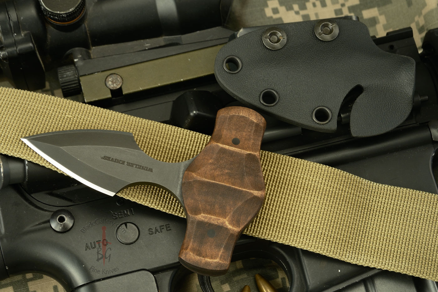 Push Dagger with Sculpted Maple