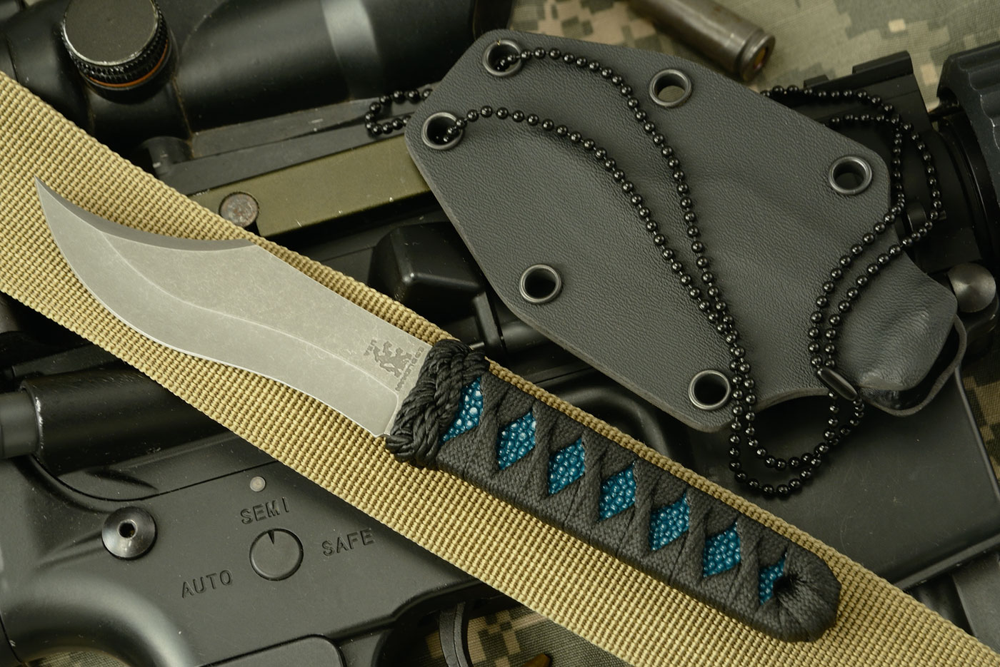 Recurve Bowie Neck Knife with Rayskin Wrap