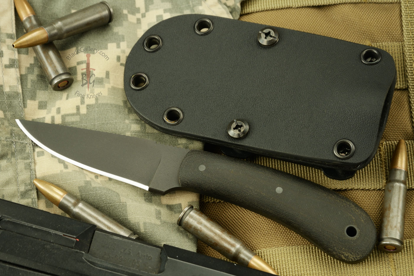 Standard Duty 2 (SD2) with Black Micarta