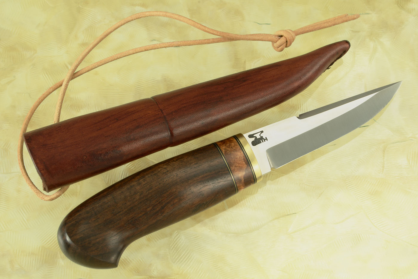 Hunter/Utility (Model L) with Red Bushwillow