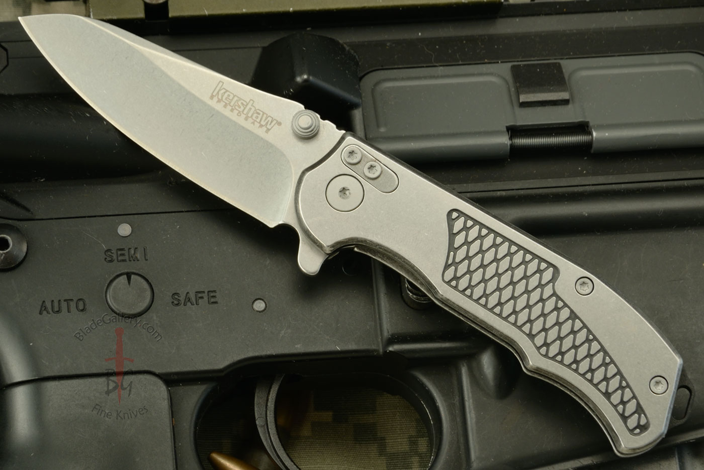 Hinderer Agile (1558) - Assisted Open