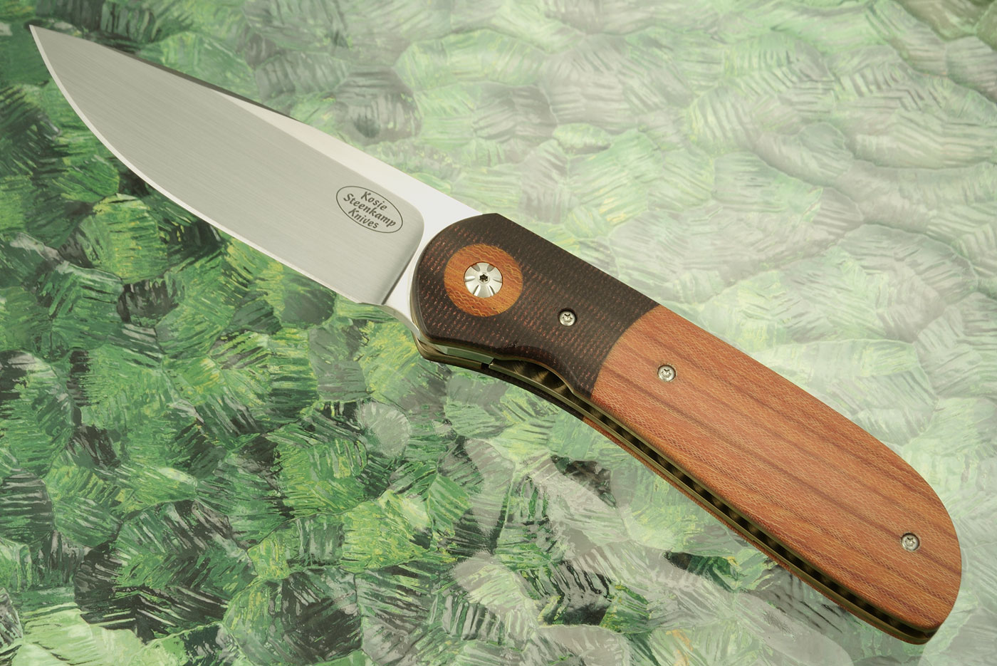 Breeze Front Flipper with Natural Crosscut and Maroon Micarta (IKBS)