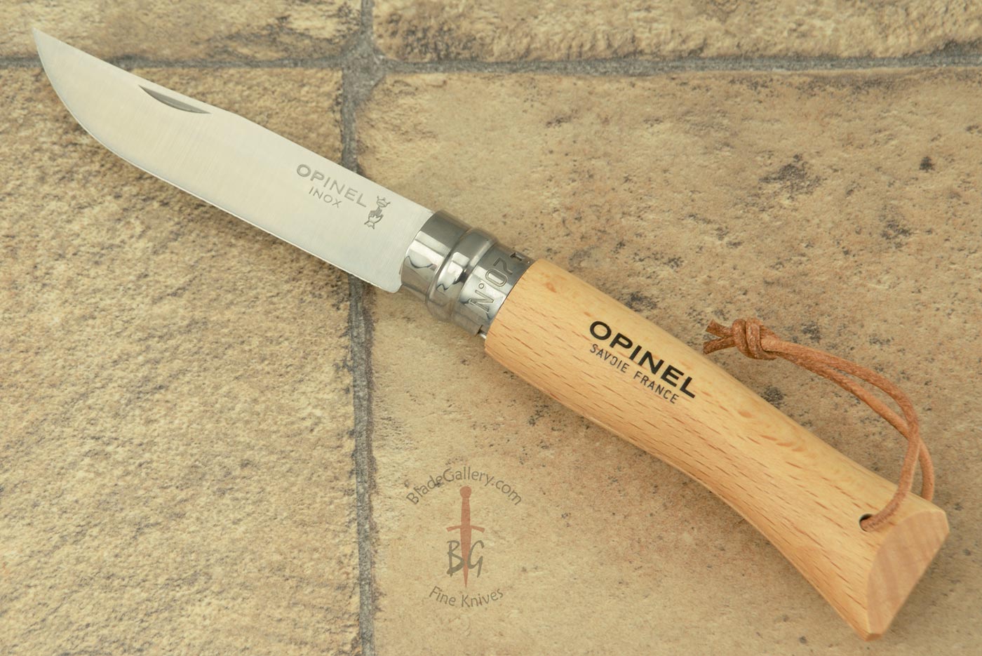 Folding Knife No. 7 with Lanyard, Beechwood