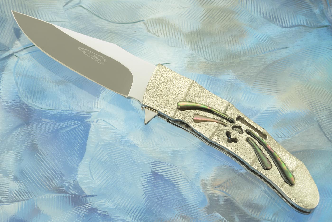 Dragonfly Flipper with Blacklip Mother of Pearl
