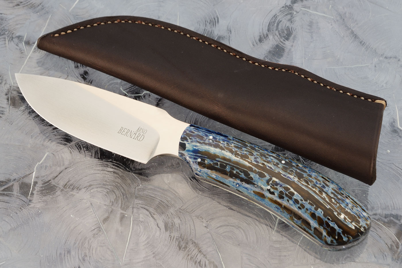 Raised Clip Point Hunter with Kudu Horn