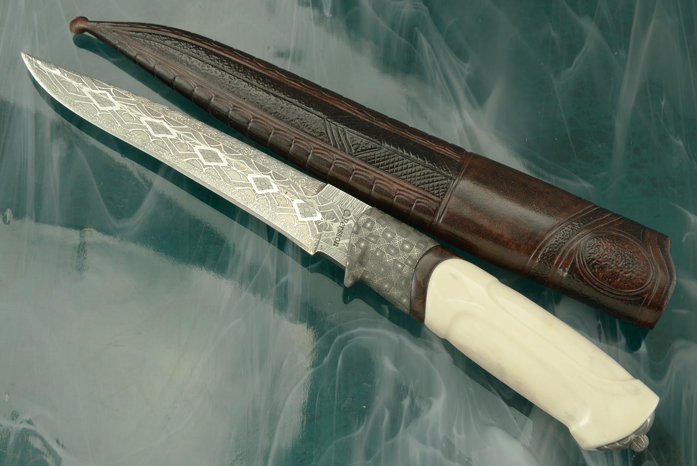 Damascus Swedish Hunter with Carved Reindeer Antler and Ironwood