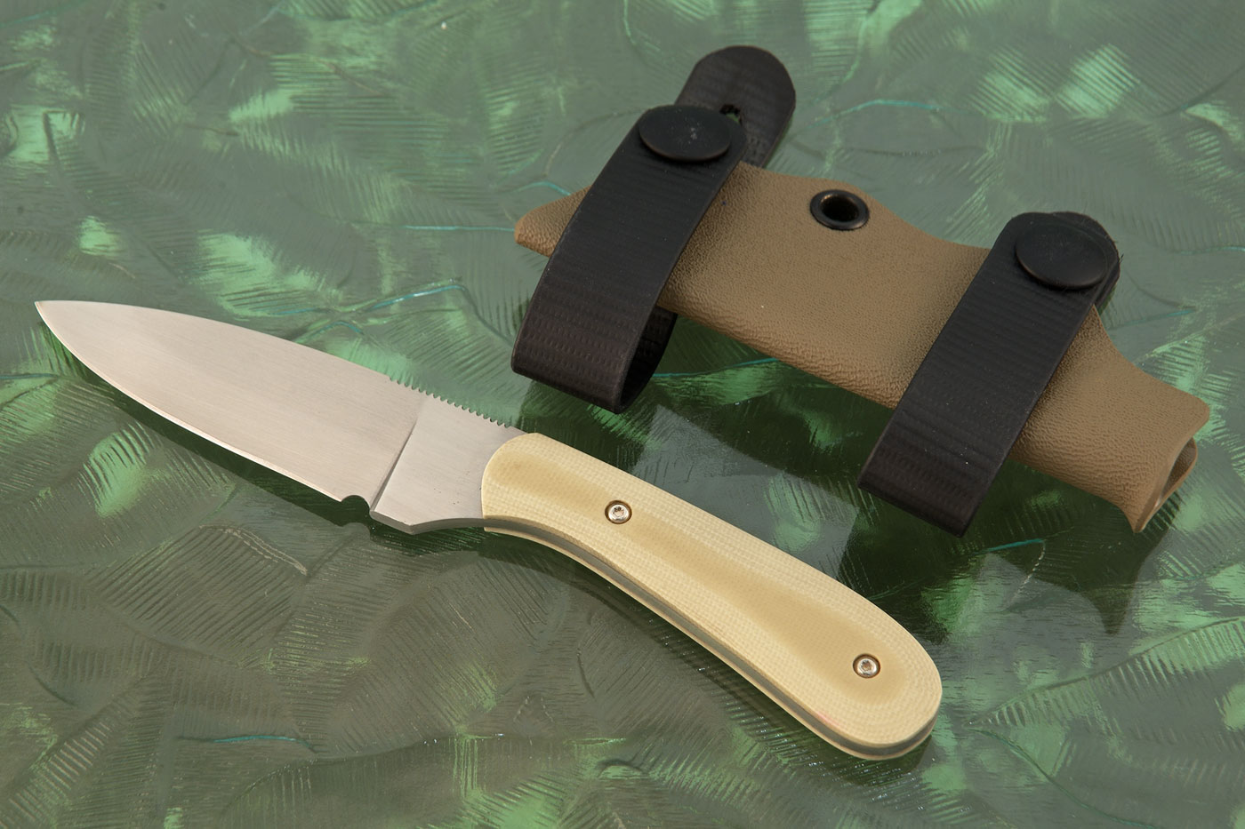 Small Practical EDC with Tan G10