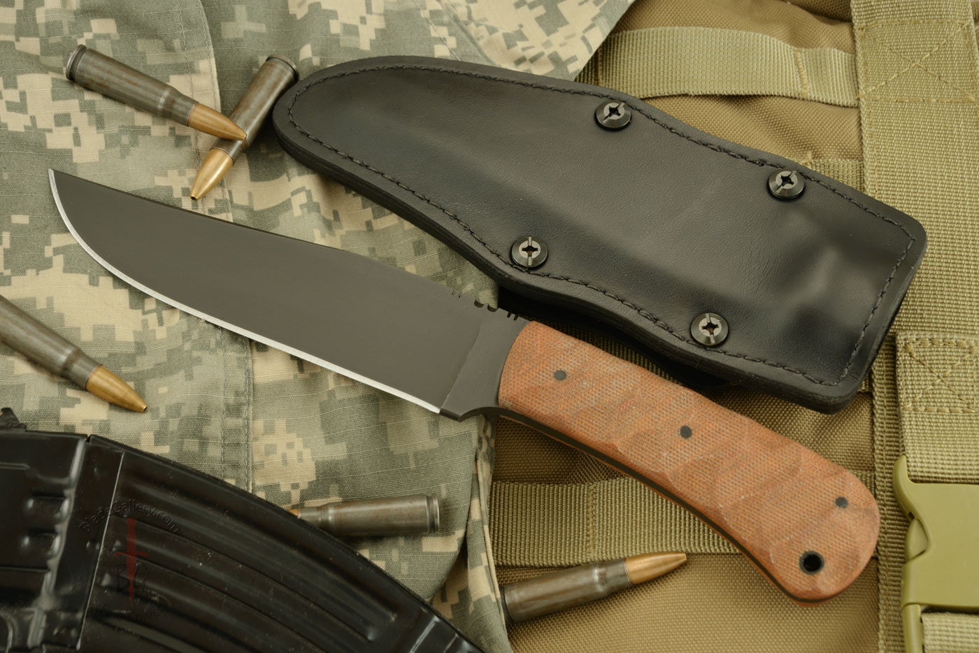 Field Knife with Sculpted Tan Micarta