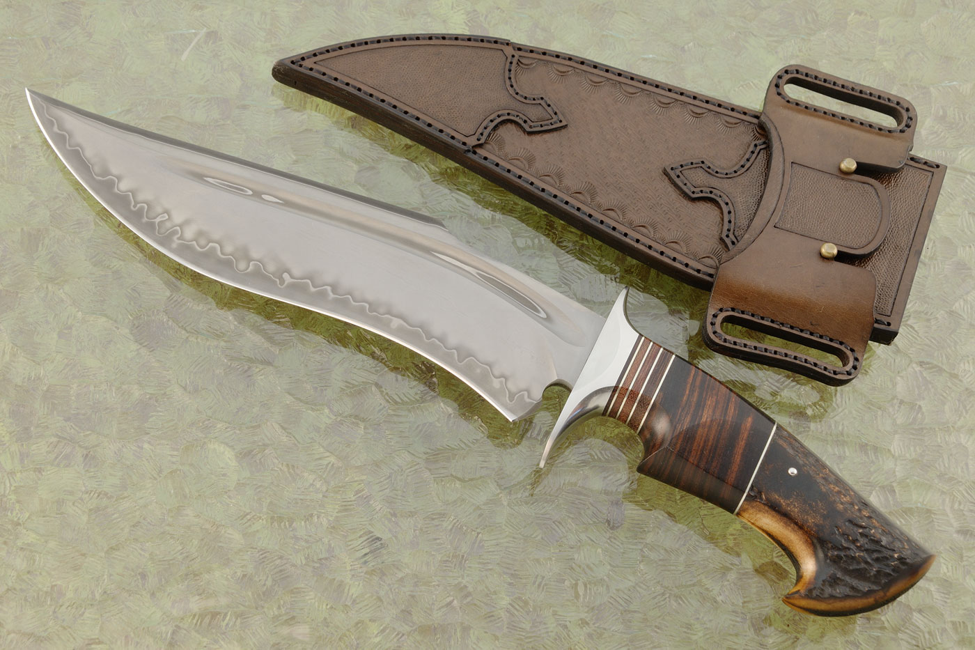 San Mai Volcano Fighter with Ironwood and Stag