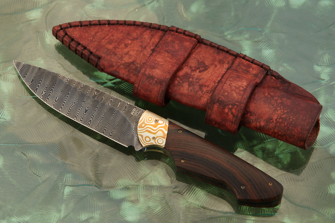 Damascus Hunter with Mokume and Ironwood