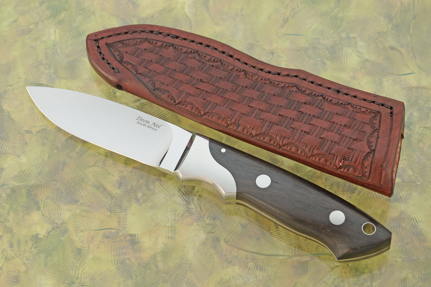 Loveless Drop Point Hunter (4