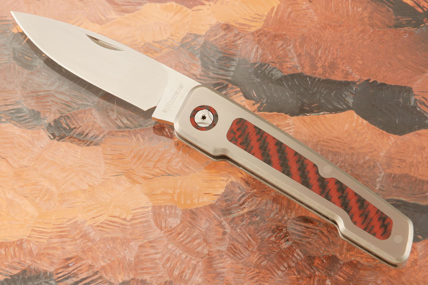 Pointer Slipjoint with Titanium and Red Carbon Fiber Inlays - M390