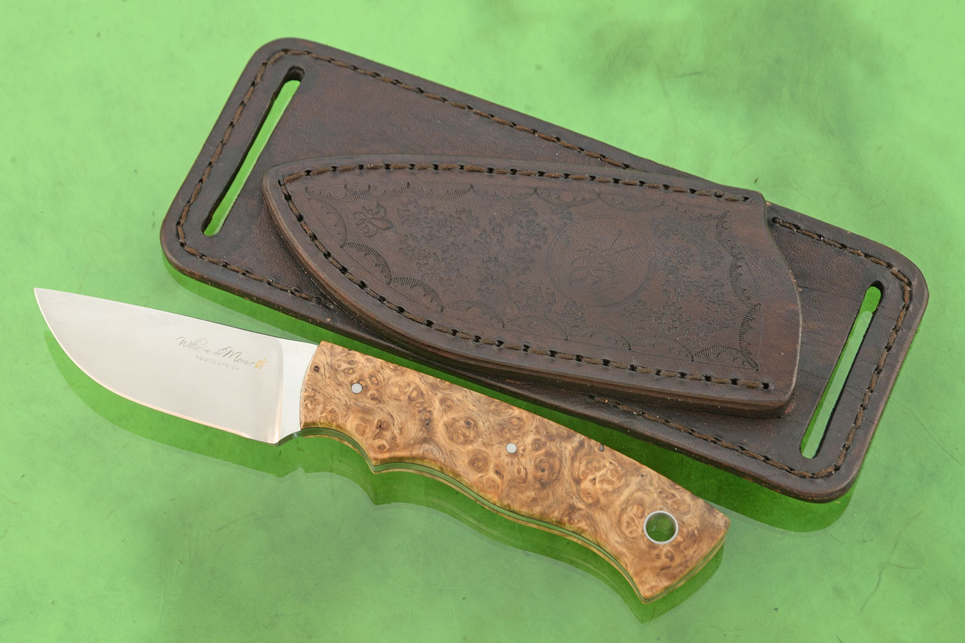 Field Ant Skinner with Amboyna Burl - M390