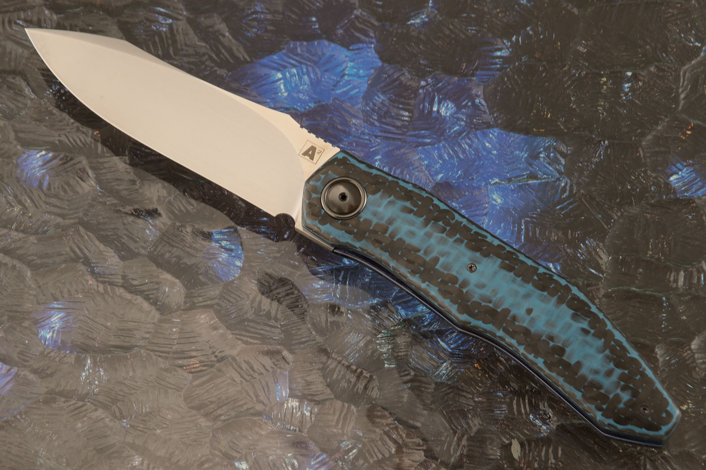 A11 Front Flipper with Blue/Black Carbon Fiber (Ceramic IKBS) - M390