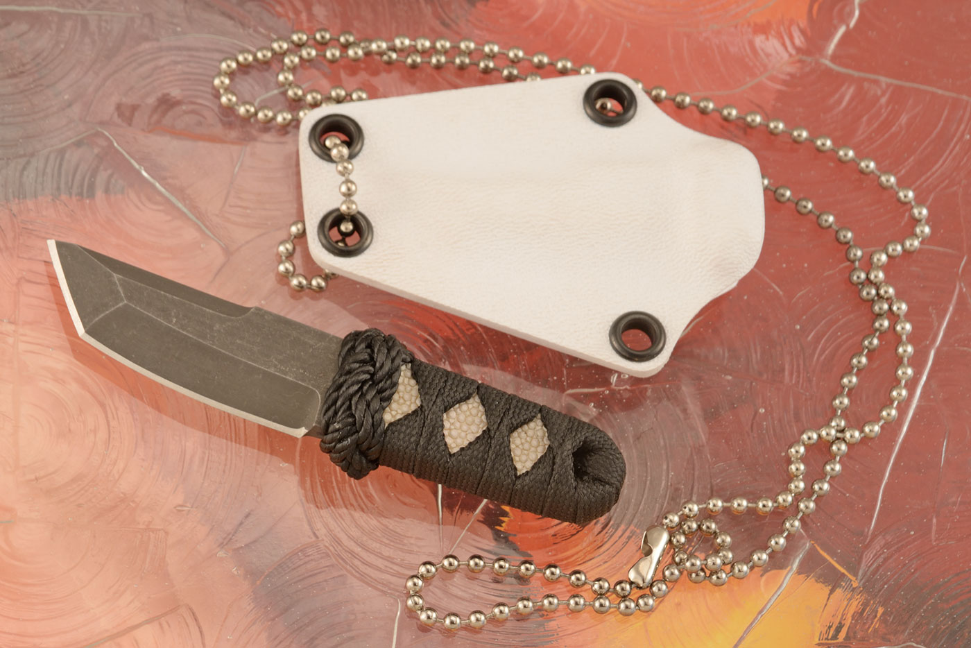 Mini Tanto Necker with White Rayskin Wrap
