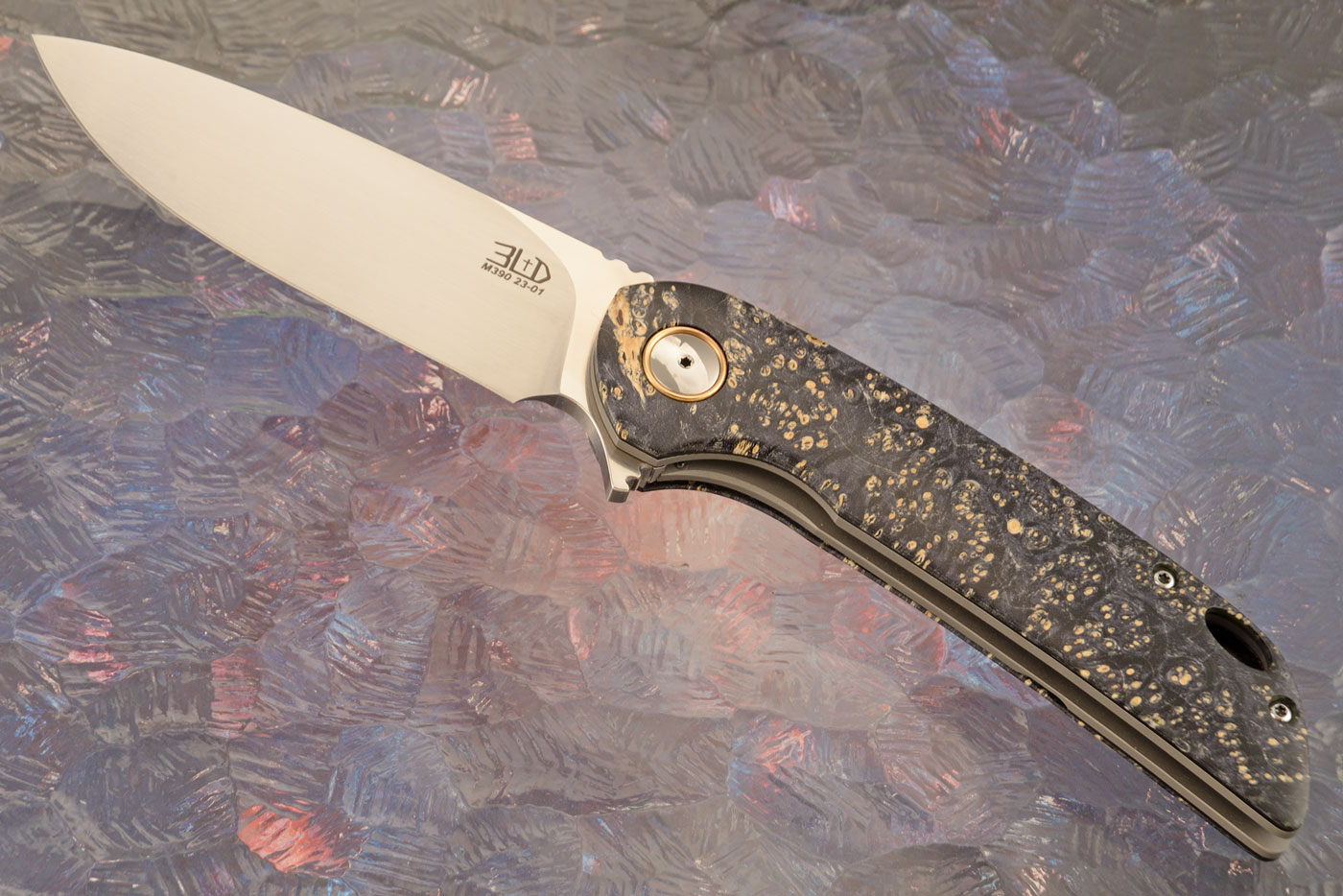 W5 Flipper with Maple Burl (Ceramic Bearings) - M390