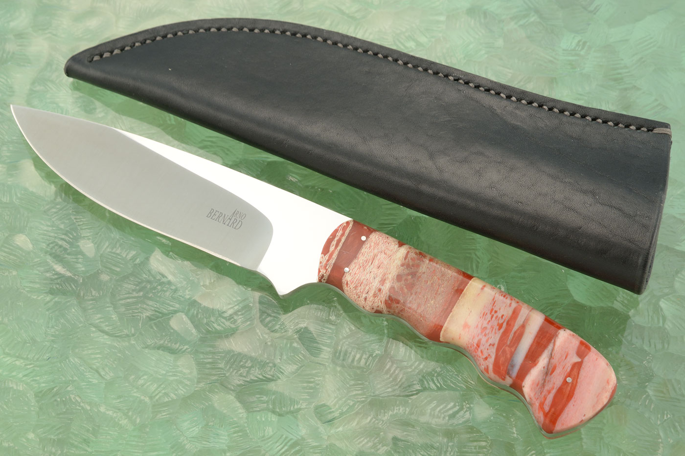 Large Drop Point Hunter with Kudu Horn