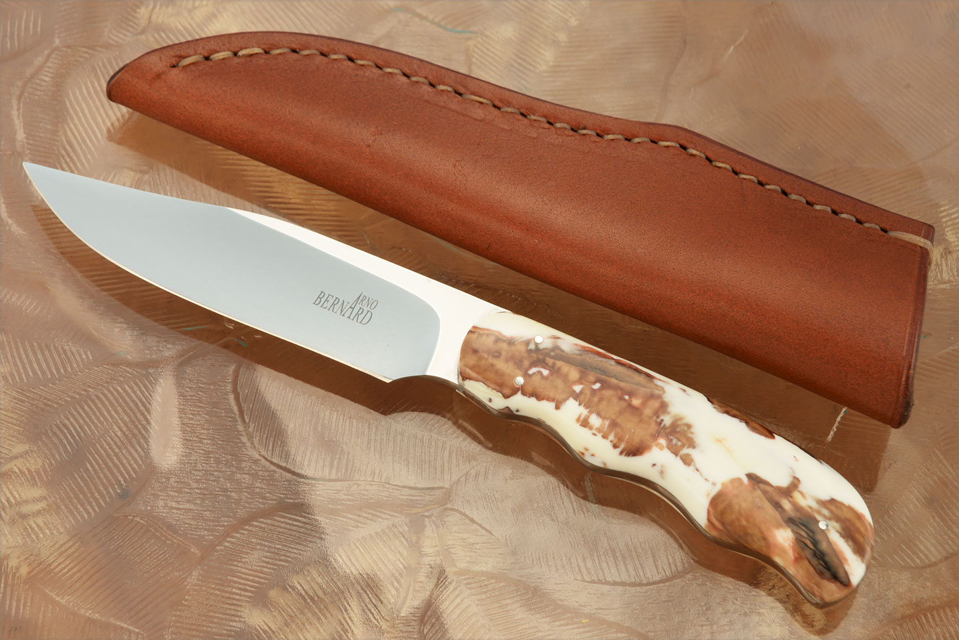 Utility/Hunter with Warthog Tusk