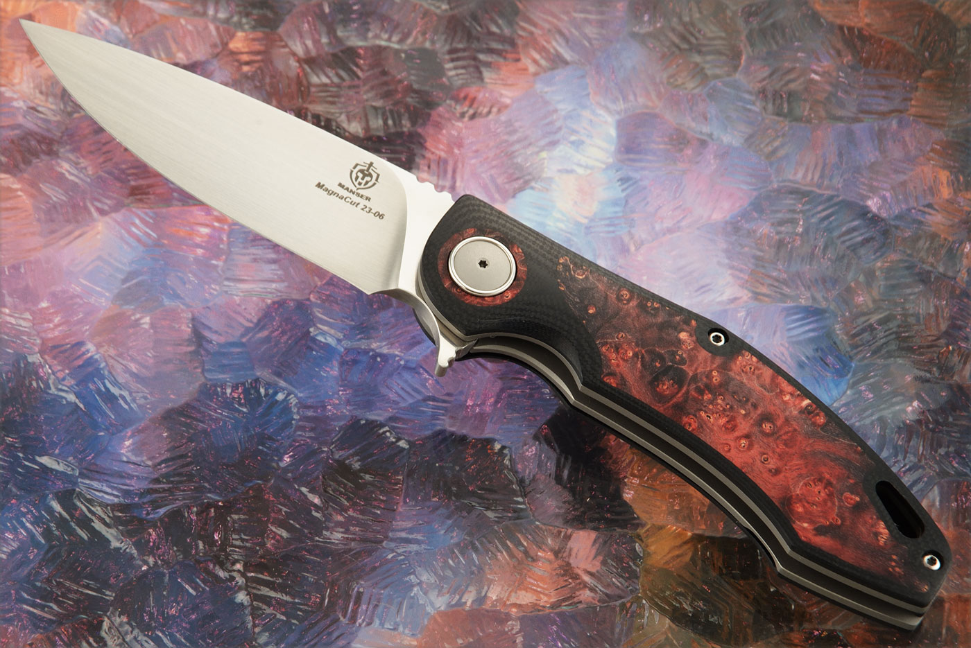 H4 Midi Flipper with Black G10 and Maple Burl - MagnaCut