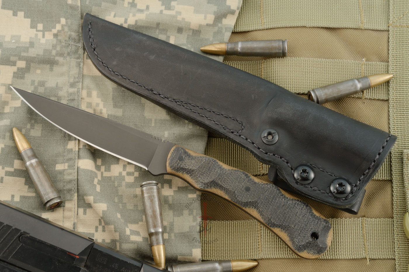 Operator with Sculpted Black/Brown Laminate (Wasp)