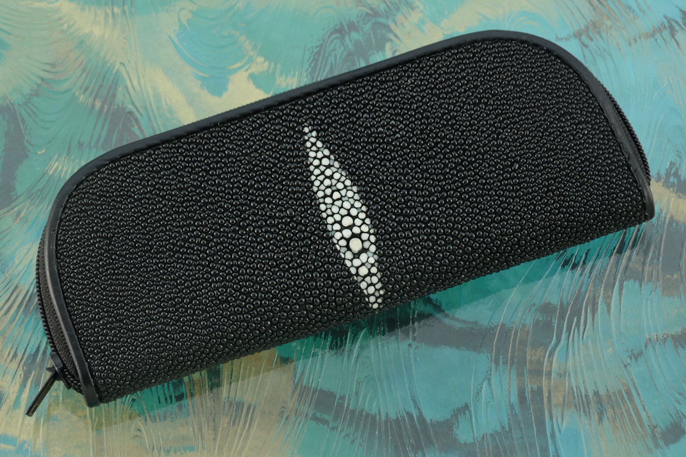 Premium Stingray Zipper Pouch (5 x 2