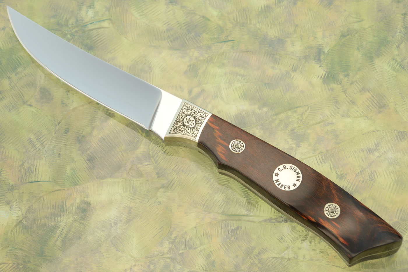 Engraved Upswept Hunter