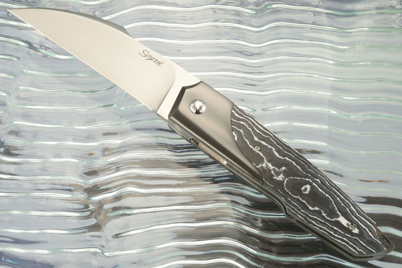Snipper Linerlock Front Flipper with Arctic Storm FatCarbon and Zirconium - RWL-34