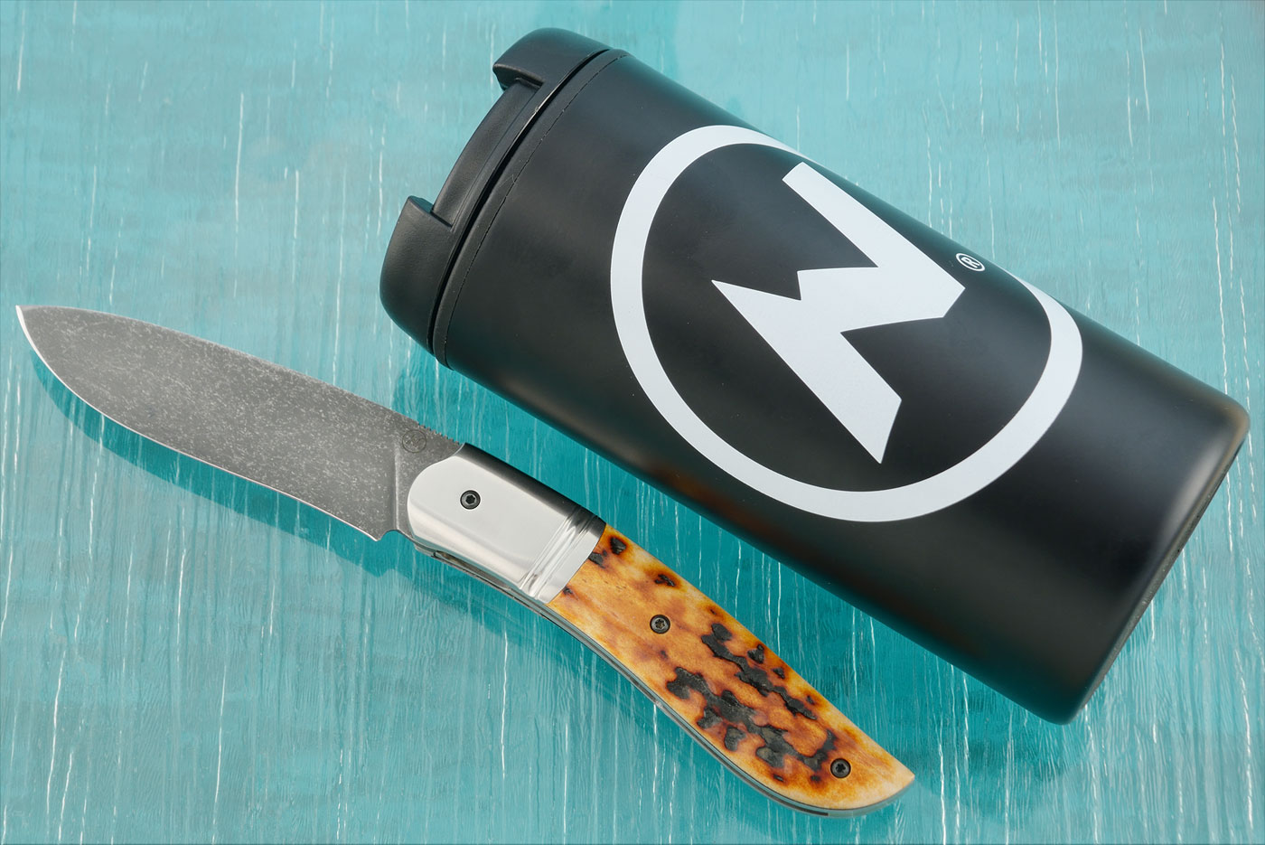 Gyr Front Flipper with Jigged Bone