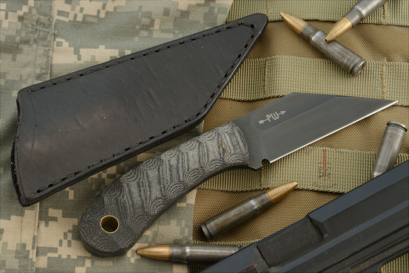 Everyday Seax with Sculpted Black Micarta - 80CrV2