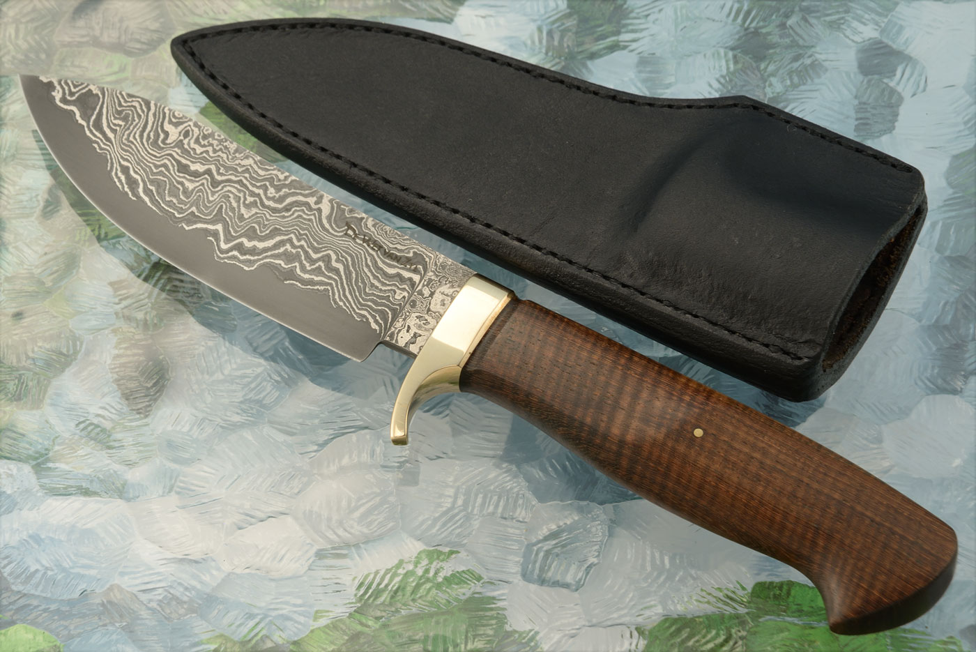 San Mai Damascus Hunter with Curly Kiaat