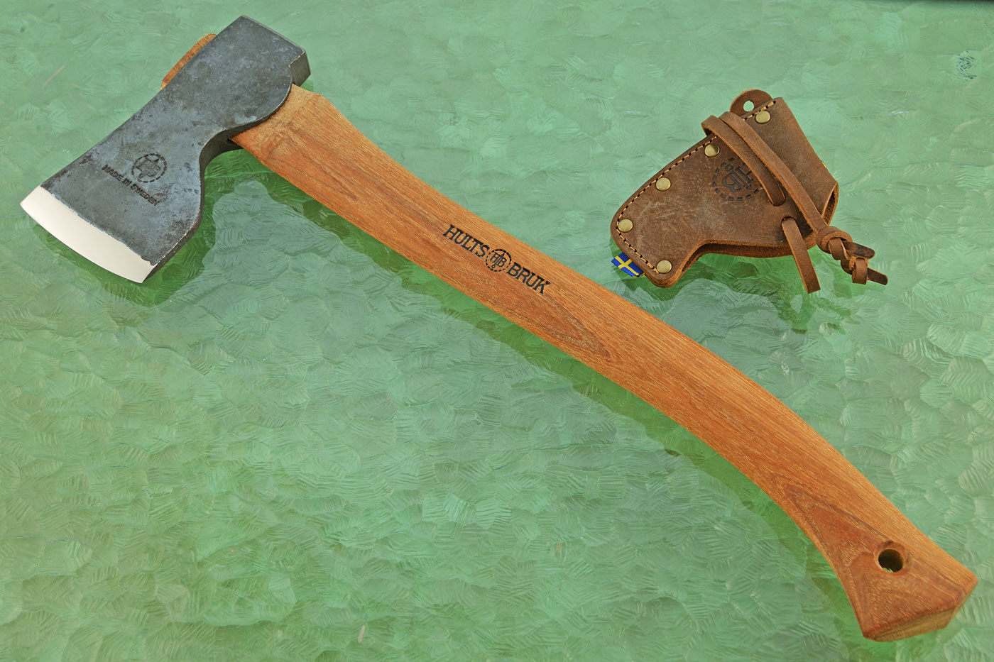 Spika All-Purpose Hunting and Forestry Axe - 1.5 Lb Head
