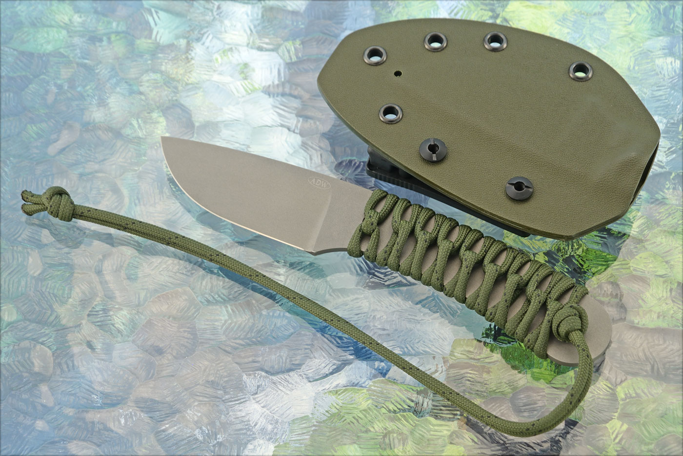 Utility Knife with Green Paracord Wrap - AEB-L